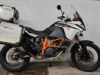 ADVENTURE 1090 R KTM